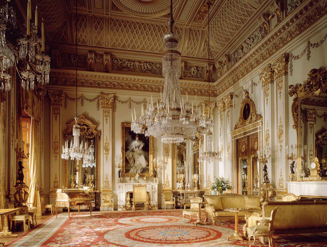 Buckingham-Palace-Blue-Room-(Derry-Moore)